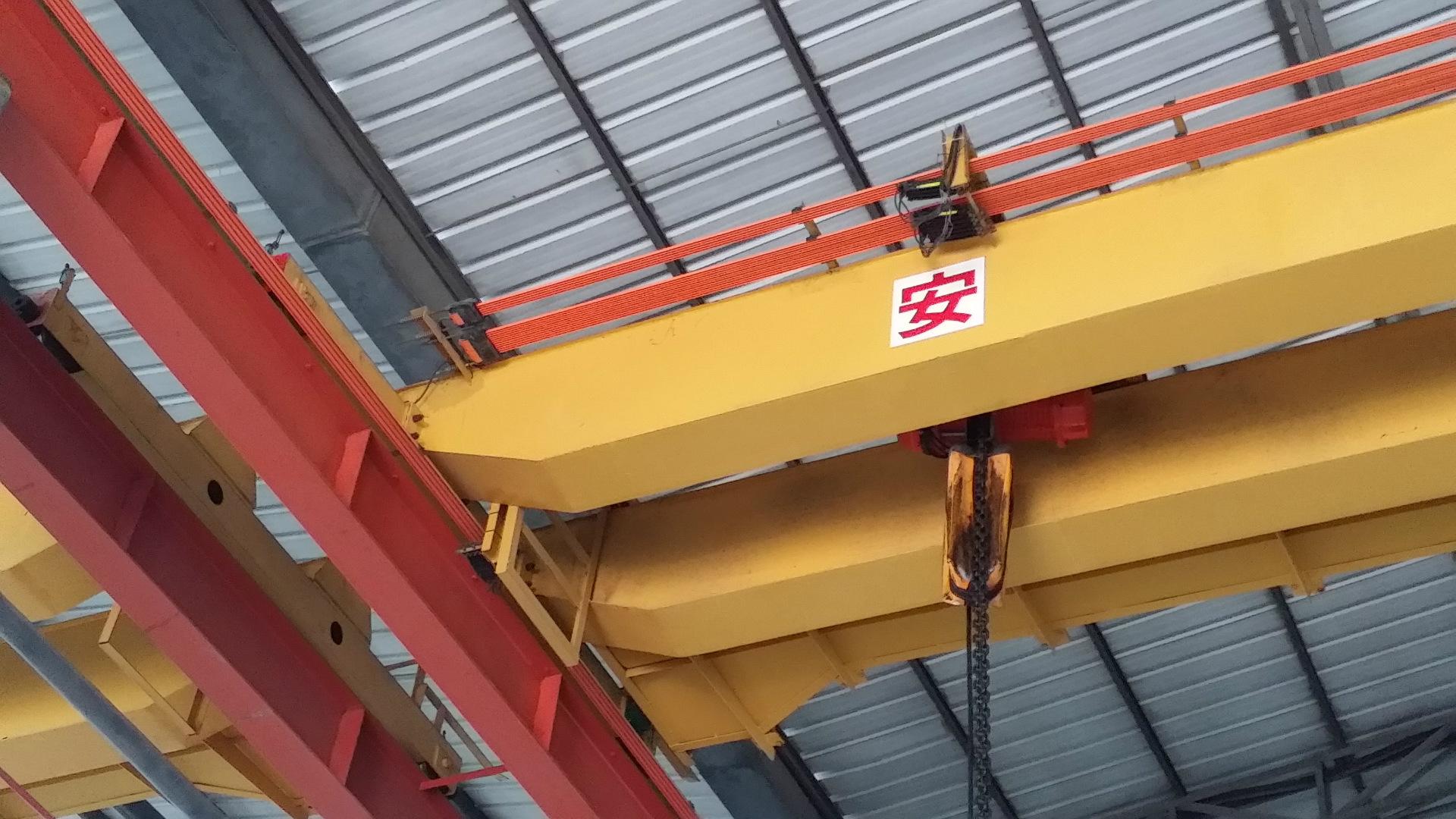 industrial overhead crane